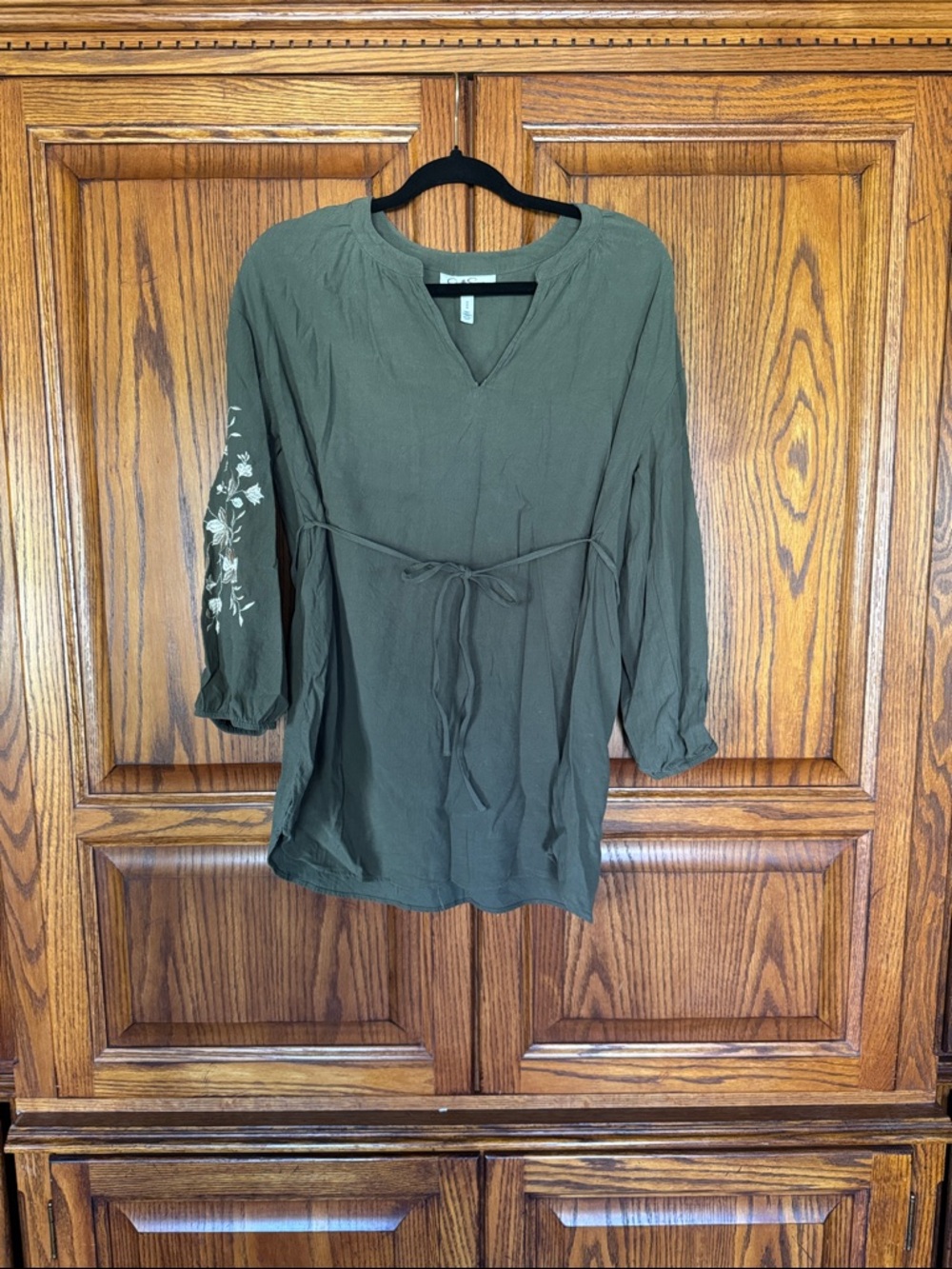 Jessica Simpson Maternity Olive Green V-Neck Tunic Top